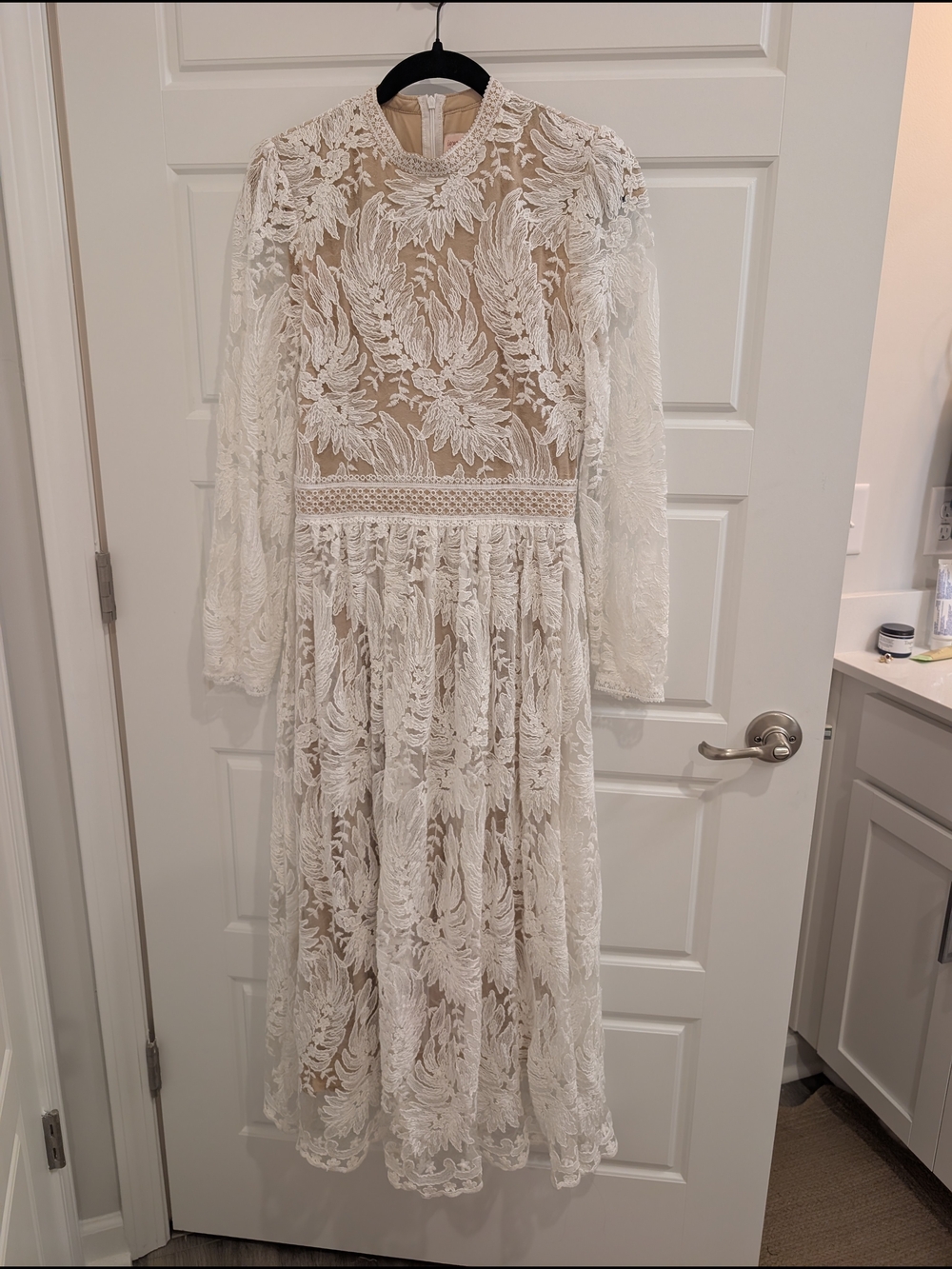 Bridal Ivy City Co. White Lace Dress w/ Champagne Lining, Size 4 Small